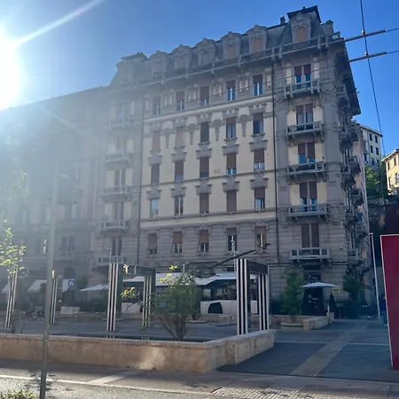 Contesso Luxury Apartment