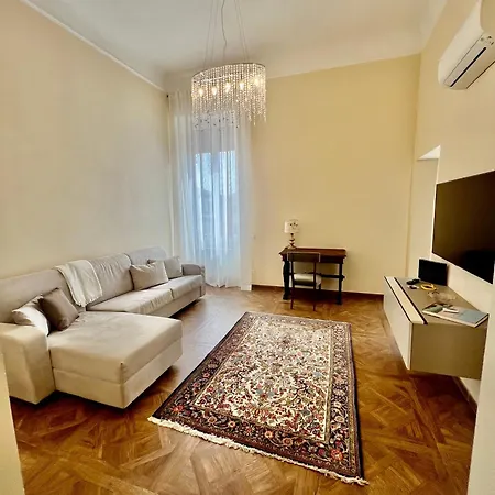Contesso Luxury Apartment *