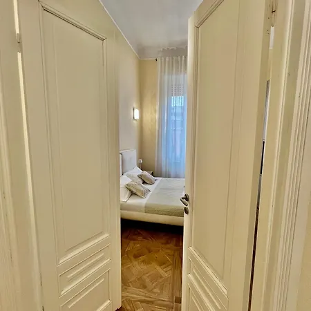 아파트 Contesso Luxury *