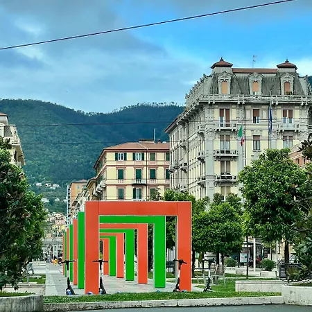 Contesso Luxury * 라스페치아